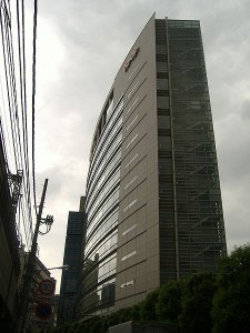 日本生協連本部(出典:Wikipedia) 日本生協連本部ビル