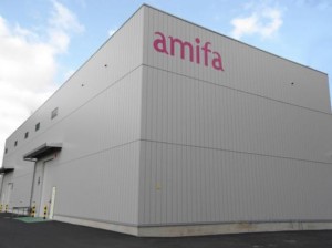 国内初のプリザーブドフラワー専用物流施設 国内初のプリザーブドフラワー専用物流施設
