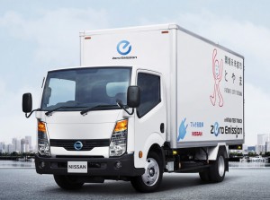 日産、富山市とEVトラックの実証運行を開始