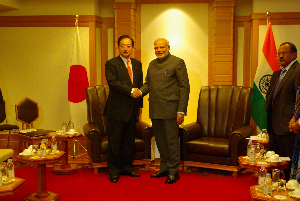 太田国交相、インドのモディ首相と会談