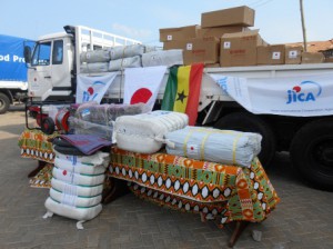 ▲引き渡された救援物資(出所:国際協力機構)