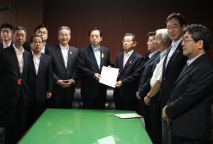 関西の官民、ミッシングリンク早期整備で結集