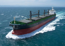 三井造船、6万トン型エコ貨物船を引き渡し