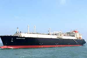 商船三井、中国の造船所で新造LNG船が竣工
