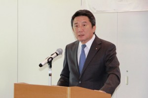 川崎汽船、安定収益体制に向け省エネ大型船代替投入