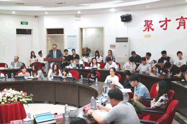 センコー、中国･上海邦徳学院で物流講座