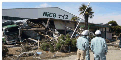 ▲震災直後の仙台物流センター