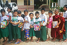 住友商事、ミャンマーに移動図書館トラックを寄贈2