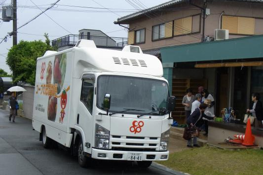 大阪いずみ生協、移動販売車の対象エリアを拡大