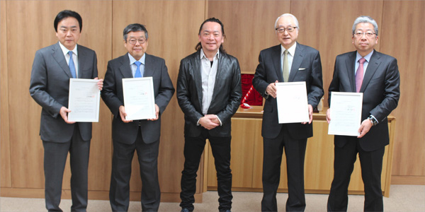 日本郵政G4社、女性活躍推進へ｢イクボス企業同盟｣に加盟
