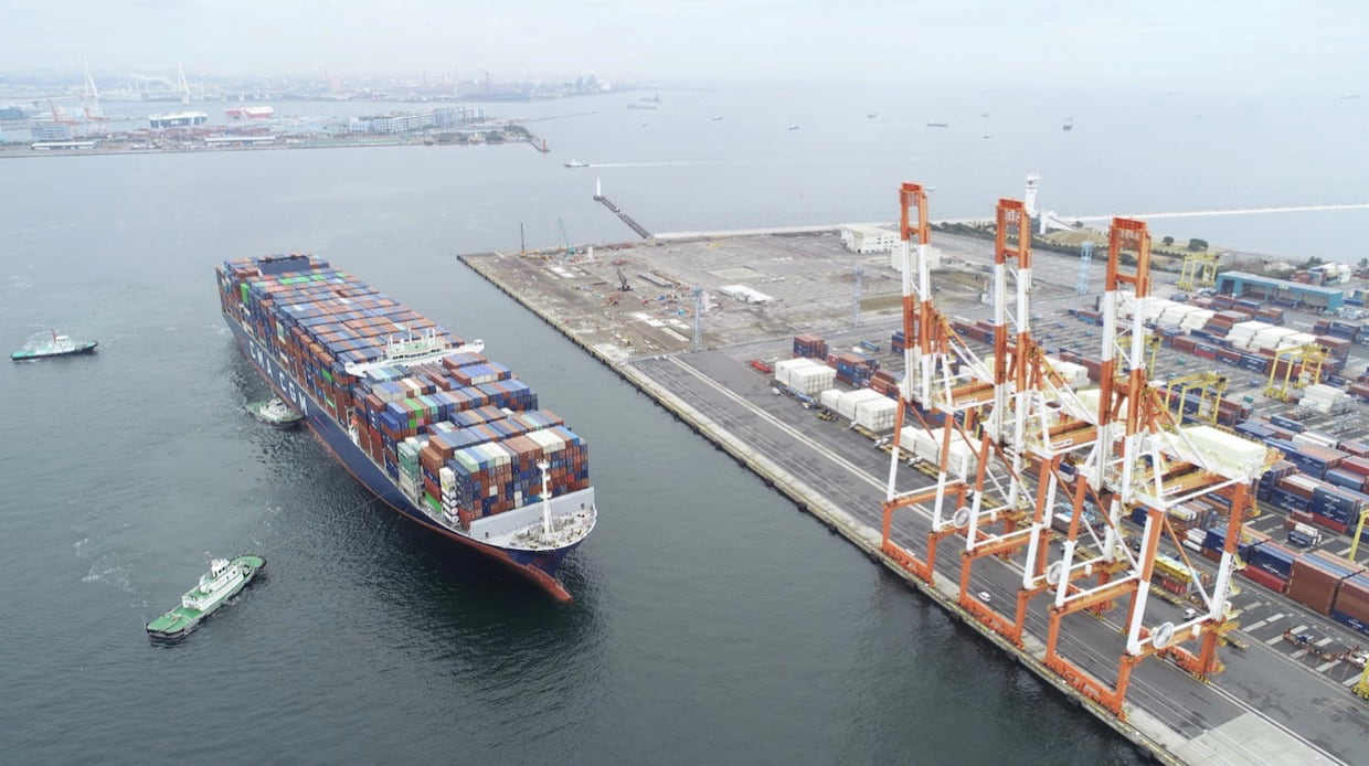 仏大手コンテナ船が横浜港に、本牧ふ頭最大｜短報 | LOGISTICS TODAY