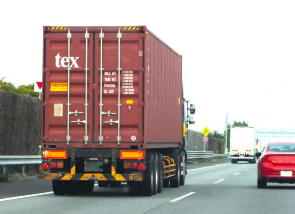 西・独間で32メートル超長大車両の実証成功 | LOGISTICS TODAY