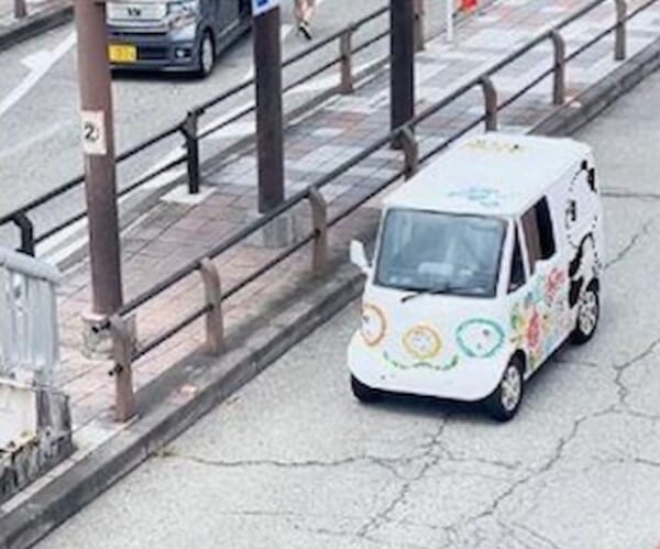 【即納&大特価】 サカイ引越、営業用に超小型EVを試験運用 | LOGISTICS TODAY ミニカー