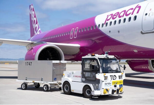 【2月】ピーチ ピーチ、関空で地上けん引機の自動運転L4実験 | LOGISTICS TODAY