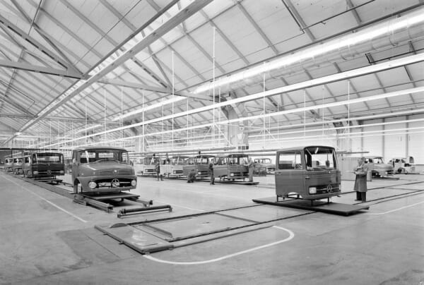 メルセデスBのヴェルト工場が初生産から60周年 | LOGISTICS TODAY