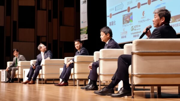西濃田口社長らトップ激論「トラック運送の未来」 | LOGISTICS TODAY