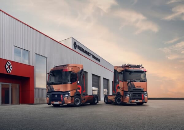 CIJ ルノー　RENAULT 材木運搬トラック　スケール不明 ルノーT、新パワートレインで燃費4％改善 | LOGISTICS TODAY