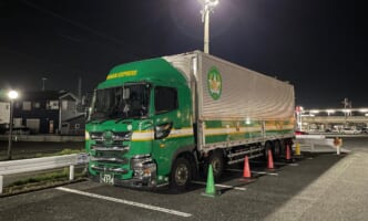 グローリーN、夜のパチンコ店をトラック休憩所に