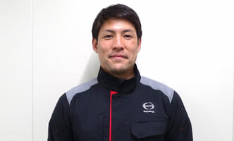 日野自動車、現場主導で作業服刷新