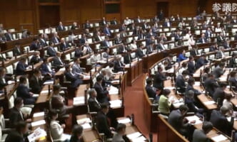 「トラック新法」成立、運送業界に新たな規律